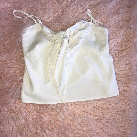 Brandy Melville Tops - 🚨 John galt white tank top crop top